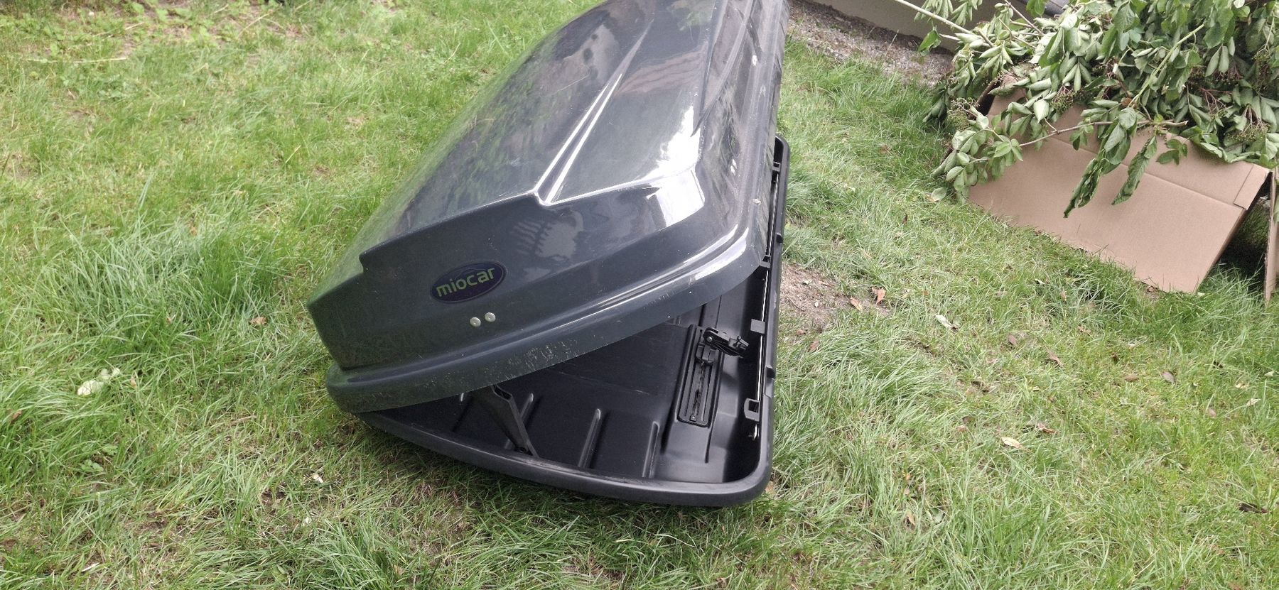 Box da tetto: Dachbox miocar grau guter Zustand – Usato da Erlinsbach SO venduto da mic_xl76 2