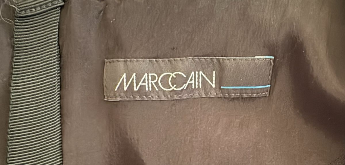 Marc Cain Kleider: Schwarzes Kleid von MARCCAIN, Gr. 40/N4 – Gebraucht aus Staffelbach von rc-larossa 2