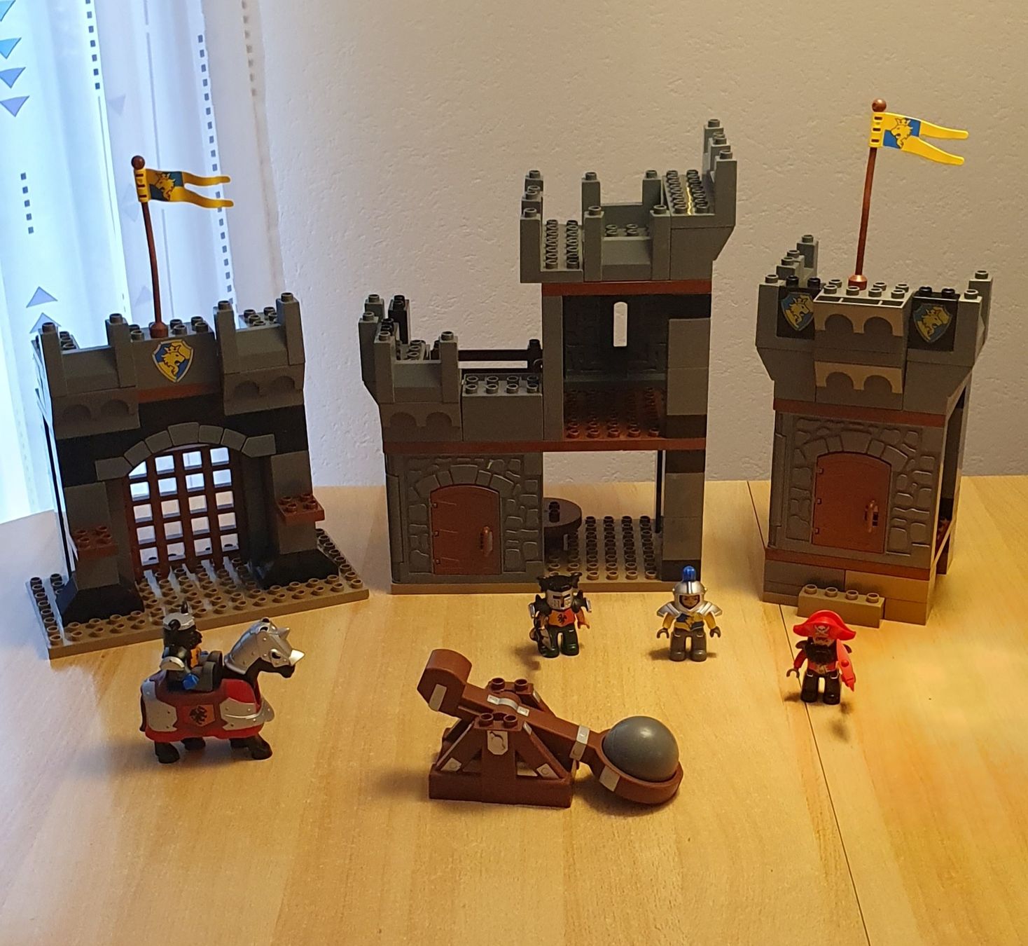 Lego Duplo Ritterburg (Gebraucht) in Reutlingen für CHF 19 – nur ...
