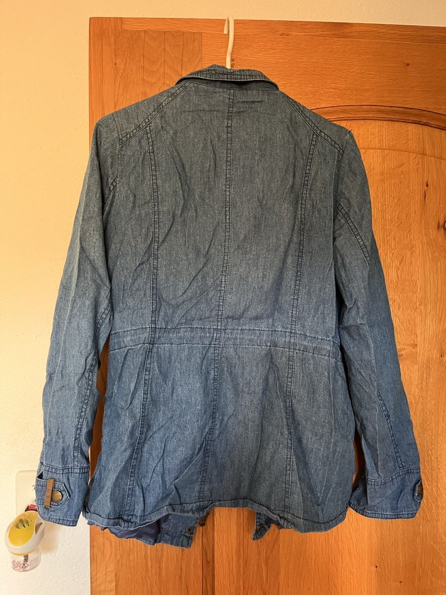 Jacken: Veste – Gebraucht aus Montsevelier von Duna2210 2