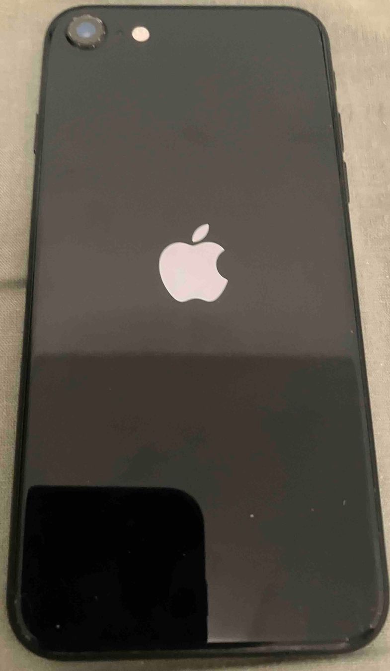 Apple Handys / Smartphones: Apple iPhone SE 2022 (3rd gen) - 64GB - Model A2595 – Gebraucht aus Genève von abch123 4
