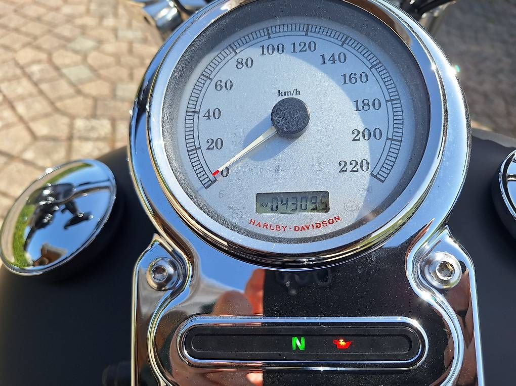 Harley-Davidson Sonstige: Harley-davidson fat bob 2008 – Gebraucht aus Cousset von stephchris 2