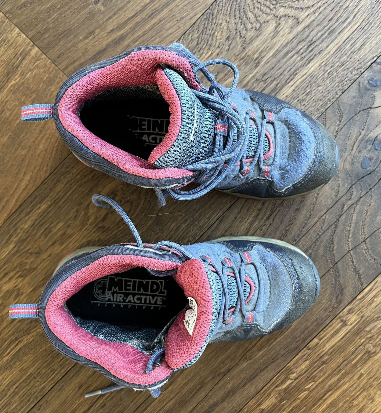 Meindl Scarpe per ragazzi: Schuhe Wanderschuhe Trekkingschuhe Meindl Gr. 30 – Usato da Affoltern am Albis venduto da Blackrhythm 4