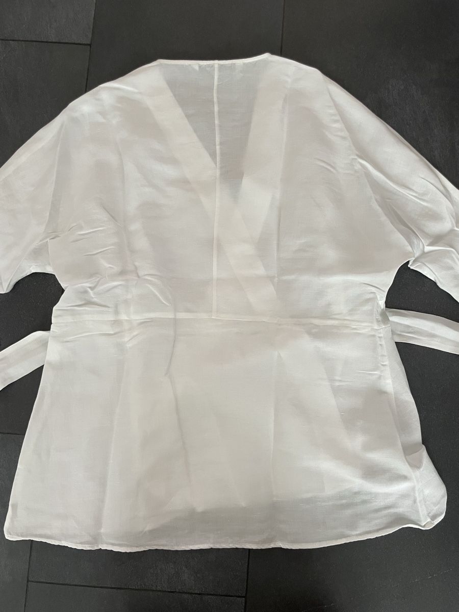 Zara Blusen: Elegant White Zara Blouse, Size S – Neu (gemäss Beschreibung) aus Cham von vsgesser 3