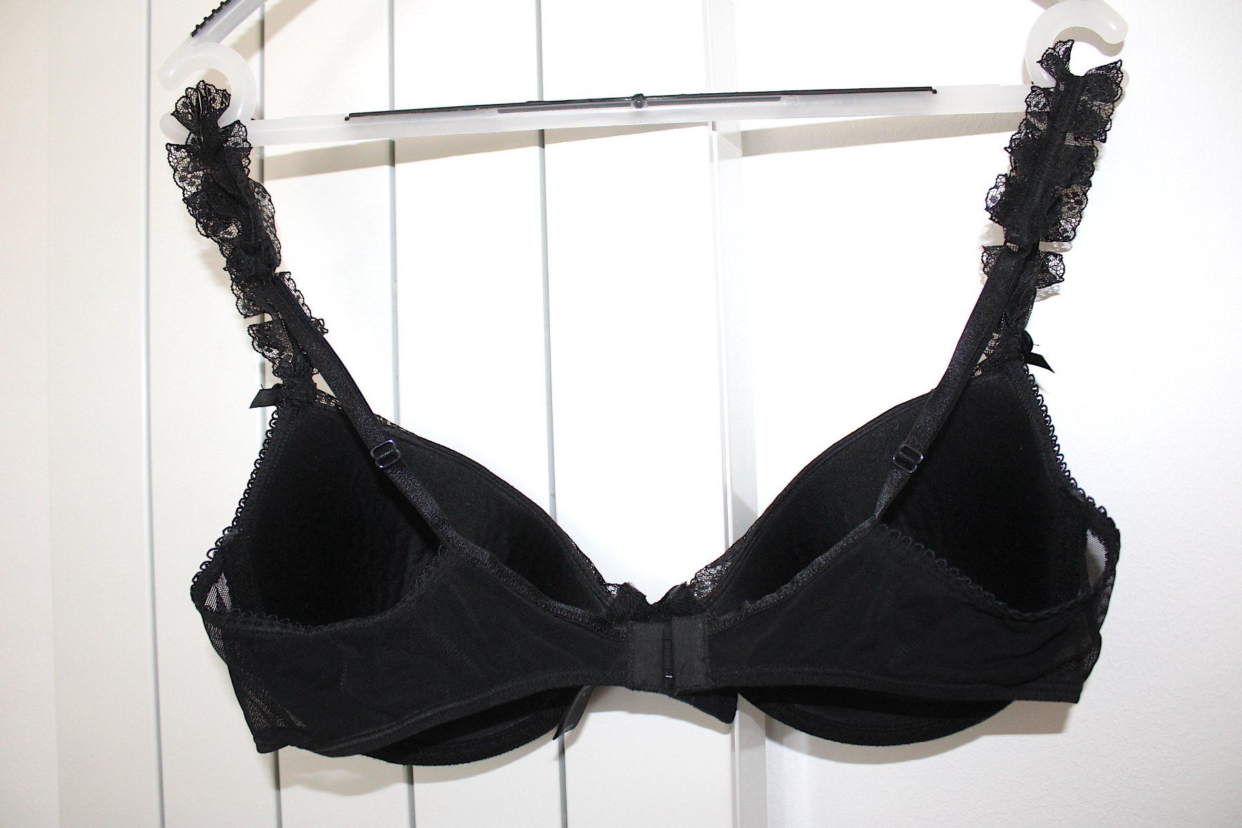 Altra biancheria intima: Neuwertiger Spitzen-BH  80C – Usato da Locarno venduto da madame-tus-sauds 1