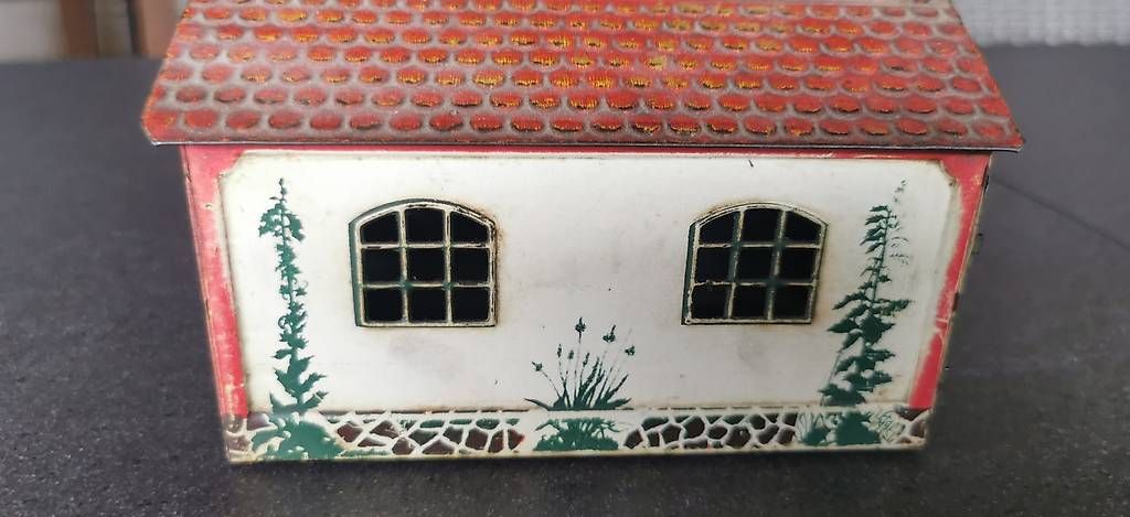 Giocattoli: Seltene Garage – Usato da Muttenz venduto da ral_yr2d 3