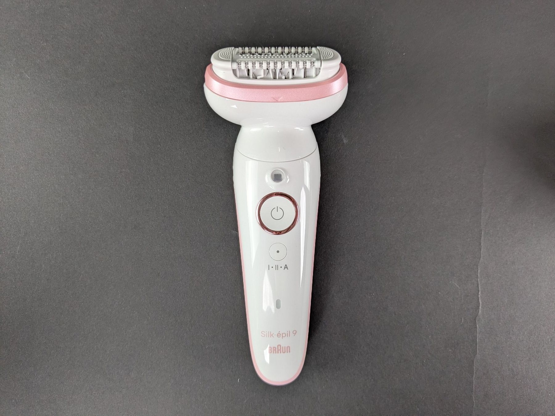 Braun Epilatori: BRAUN Epilierer Silk-épil 9 – Nuovo (secondo la descrizione) da Dintikon venduto da Restwert_Dintikon 2