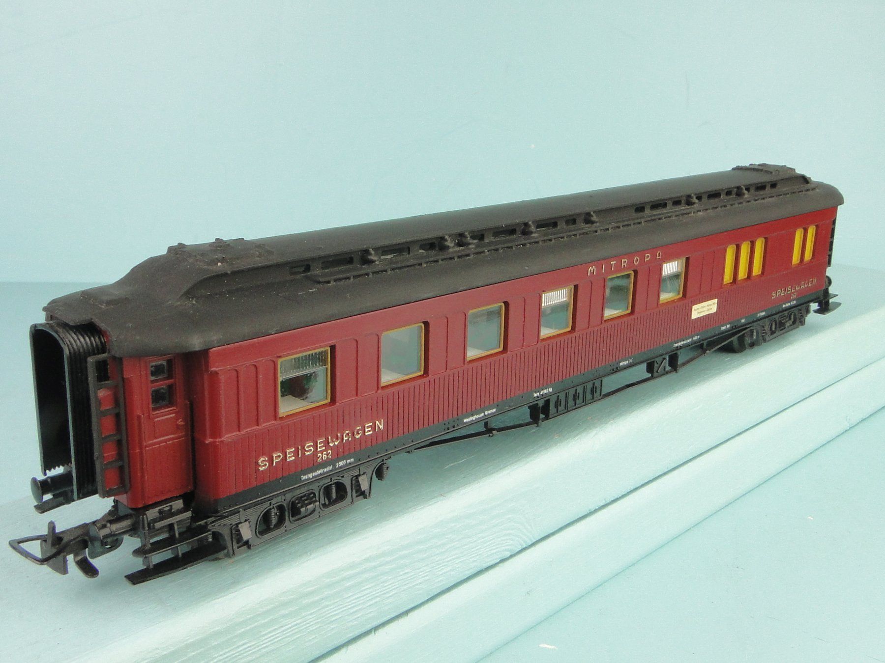 Liliput Modelleisenbahnen: LILIPUT H0 Mitropa Speisewagen – Gebraucht aus Bülach von cann11 1