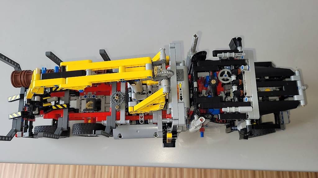Lego Baukästen: Lego Holztransporter 9397 – Gebraucht aus Olten von Einwegparadies 1