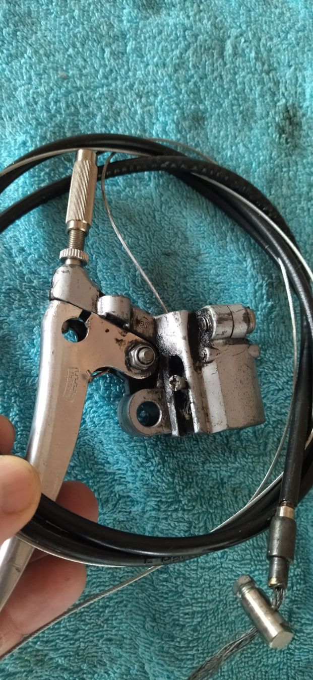 Magura Parti ricambio per ciclomotori: Töffli Magura Gasgriff Halterung – Usato da Fahrni b. Thun venduto da Bergers_occasionen 2