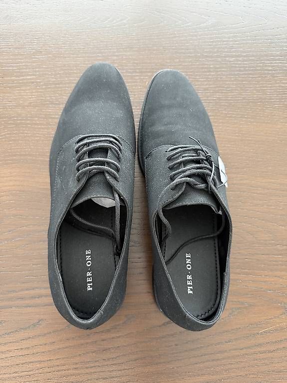 Scarpe da uomo: Pier One Herrenschuhe Schwarz Grösse 41 – Usato da Flawil venduto da swisstrendshop 1