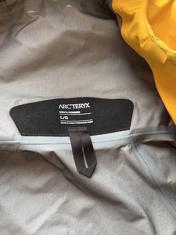 Giacche: Veste Arcteryx Rush L – Usato da Vessy venduto da matzou 3