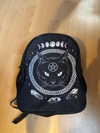 Rucksack witchy vibes