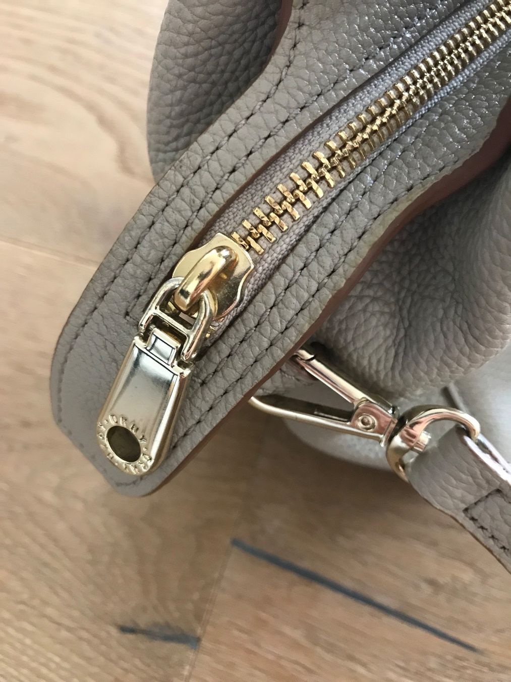DKNY Borse da donna: DKNY Leder Tasche – Usato da Affoltern am Albis venduto da variablend 2