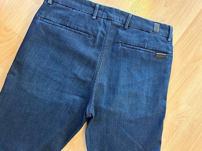 Mankind Jeans: Jeans 7 for all mankind Slimmy Chino – Nuovo (secondo la descrizione) da Niederglatt ZH venduto da Julia_4 2