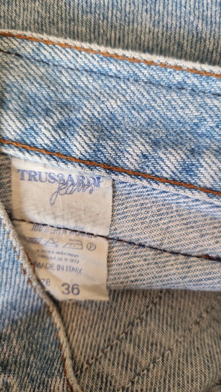 Trussardi Jeans: Trussardi Vintage Jeans – Usato da Zürich venduto da mona807 5