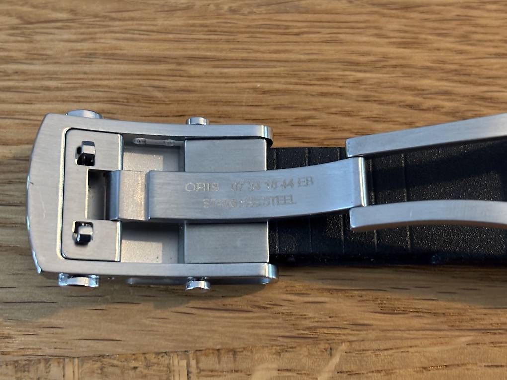 Bracciali & Braccialetti: Oris Kautschukband mit Schliesse – Usato da Diepflingen venduto da Dj3 2