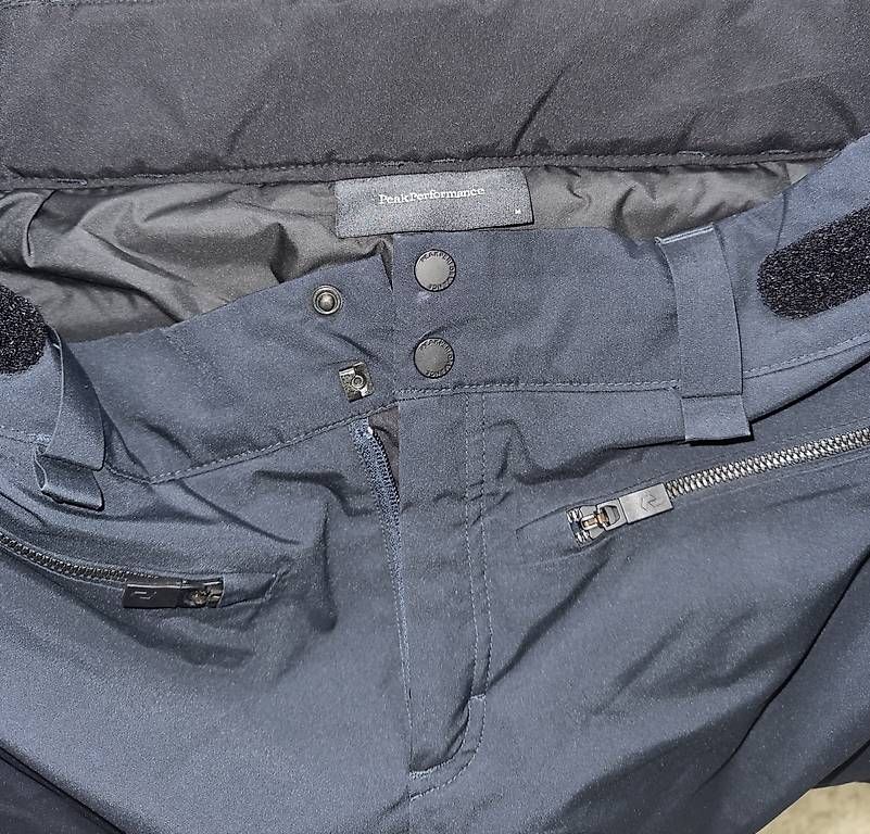Peak Performance Hosen: Peak Performance Skihose/Snowboardhose, Dunkelblau, M – Gebraucht aus Etzwilen von bin_hq5l 2