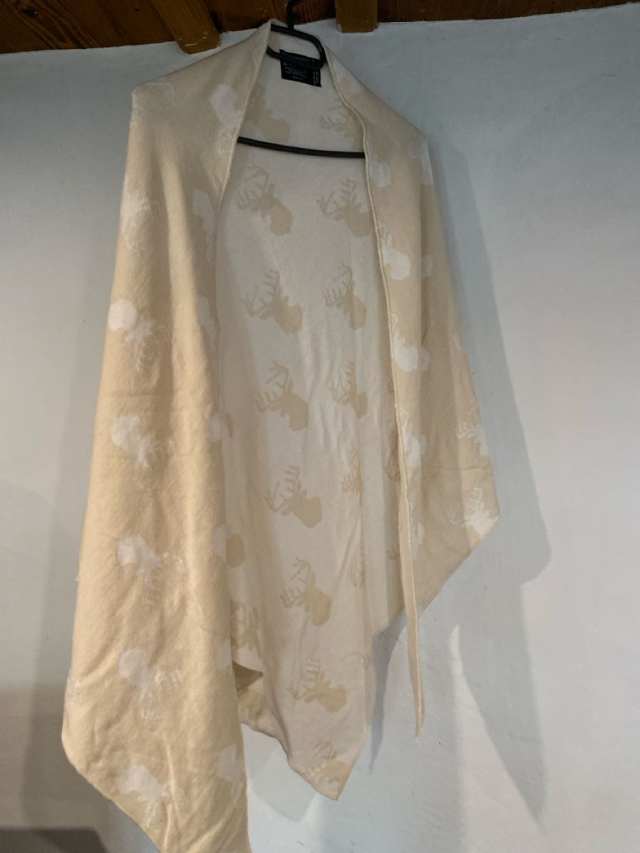 Foulard & Sciarpe: Warmer Trachten Schal, Beige, mit Hirschmuster, Top – Nuovo (secondo la descrizione) da Jonschwil venduto da ssdvm
