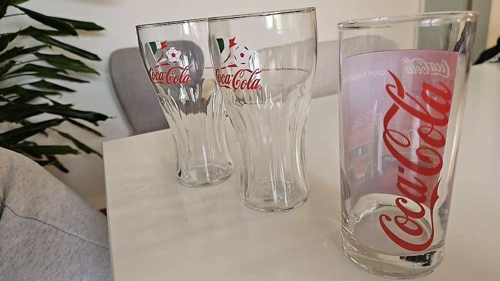 Coca-Cola Bicchieri: 3 Coca Cola Gläser – Usato da Uitikon Waldegg venduto da UitiZH