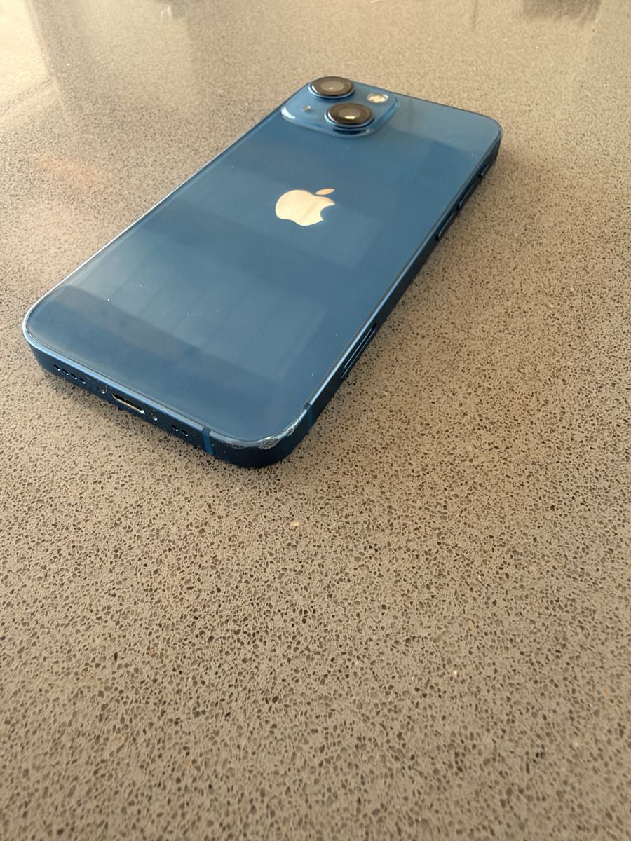 Apple Telefoni cellulari / Smartphones: IPhone 13mini, 128GB, deutliche Gebrauchsspuren  – Usato da Kirchdorf AG venduto da Ana_bel 2