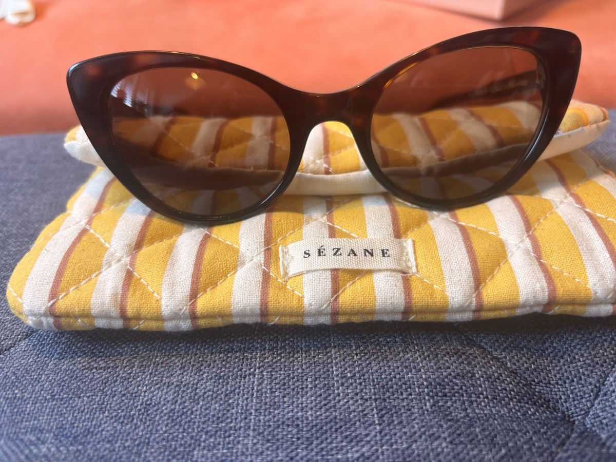 Sezane Occhiali & Lenti: Sézane lunettes de soleil Bianca – Usato da Constantine venduto da boukledor 4