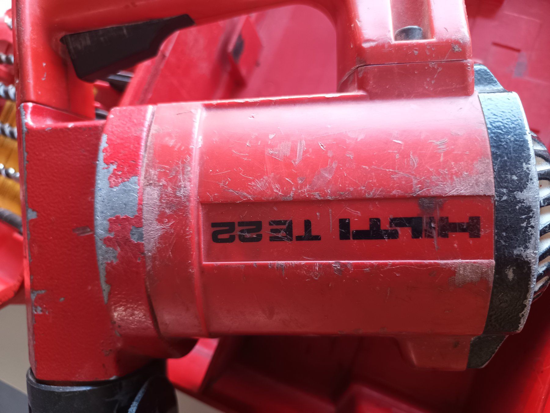 Hilti Bohrmaschinen: Hilti TE22 Bohrhammer – Gebraucht aus Oberegg von A-Z.Handel.Loehrer 4
