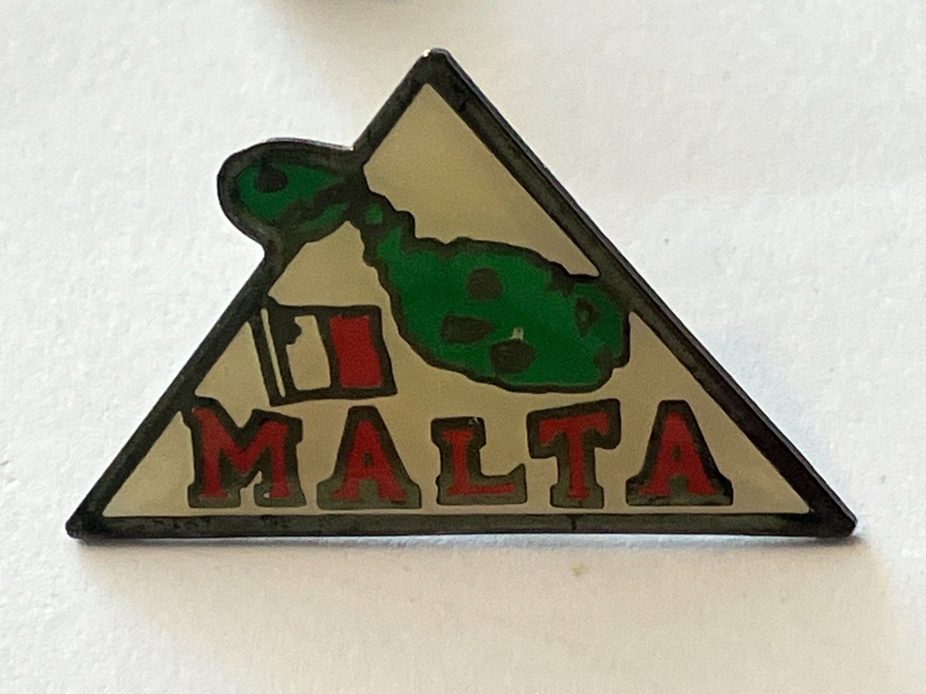 Placchette & Badge: 1 Pin Malta – Usato da Basel venduto da djwwpp