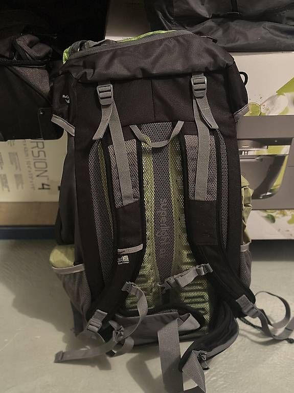 Rucksäcke: Neuwertiger Wanderrucksack  – Gebraucht aus Berneck von Riffs93 1