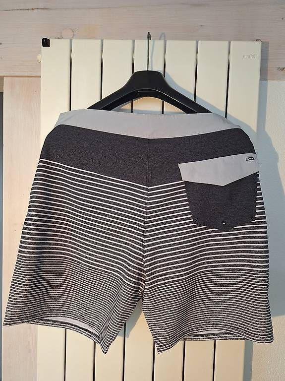 Costumi da bagno: Badehose NEU: Hurley Phantom Boardshorts Size 34' – Usato da Zürich venduto da playatom 1