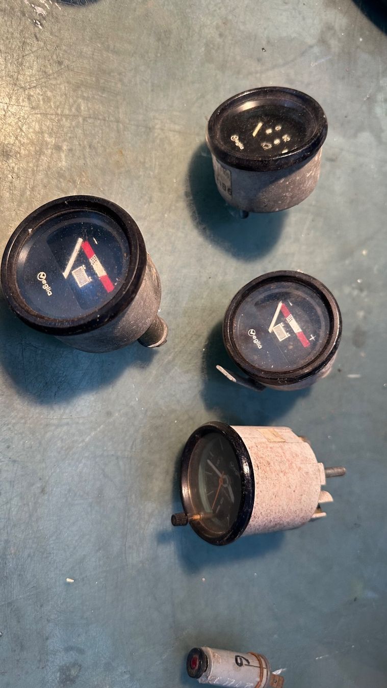 Tutti pezzi di ricambio auto: Jaeger Oldtimer Tacho, Vintage Tachometer – Usato da Eschenbach LU venduto da Duc847 7