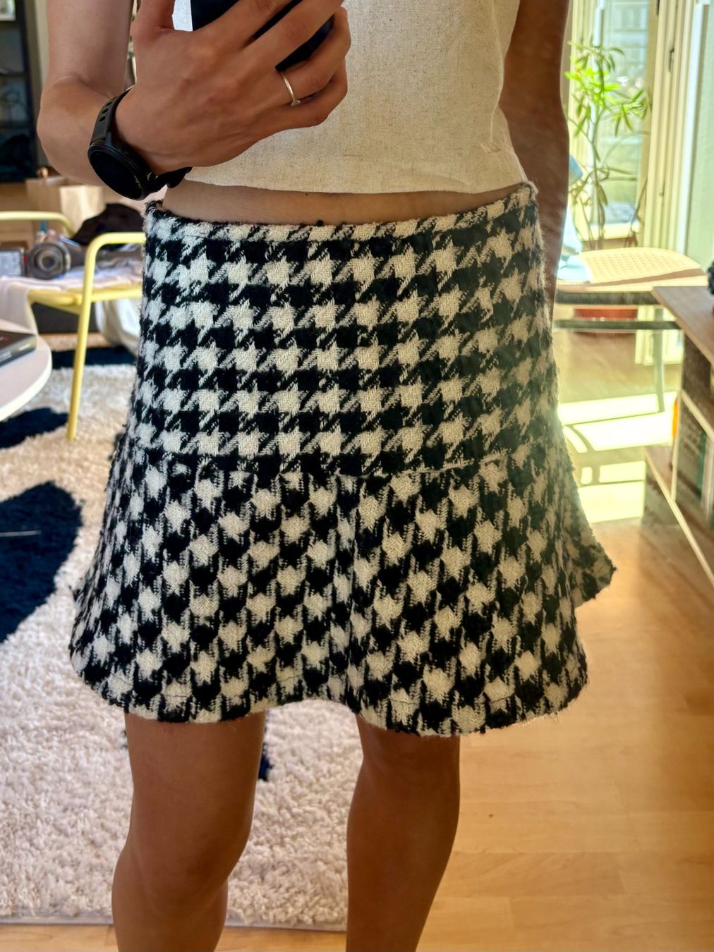 Gonne: Face to Face tweed mini skirt S / 36 – Usato da Fribourg venduto da georgeabottino 3