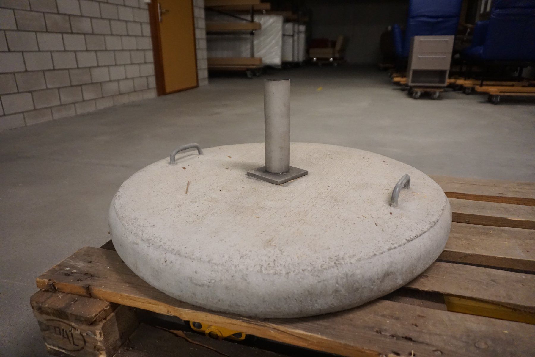 Autres: Beton Ständer – D'occasion à Giswil par sowo60