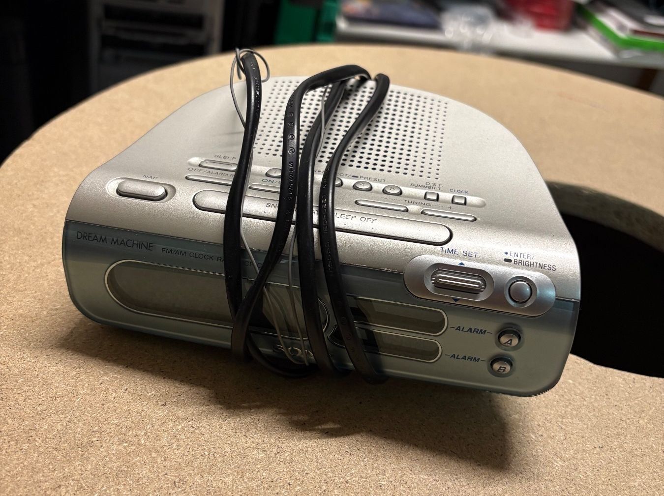 Radios: Sony Dream Machine Radiowecker ICF-C310, – Gebraucht aus Buchs SG von Minka1987 1