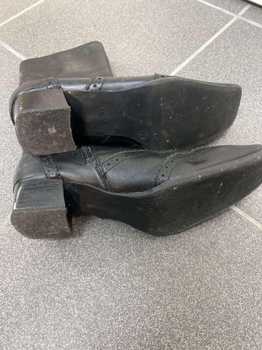 Chaussures femmes: Stiefel Grösse 38 – D'occasion à Wettingen par vpr_9gz6 2