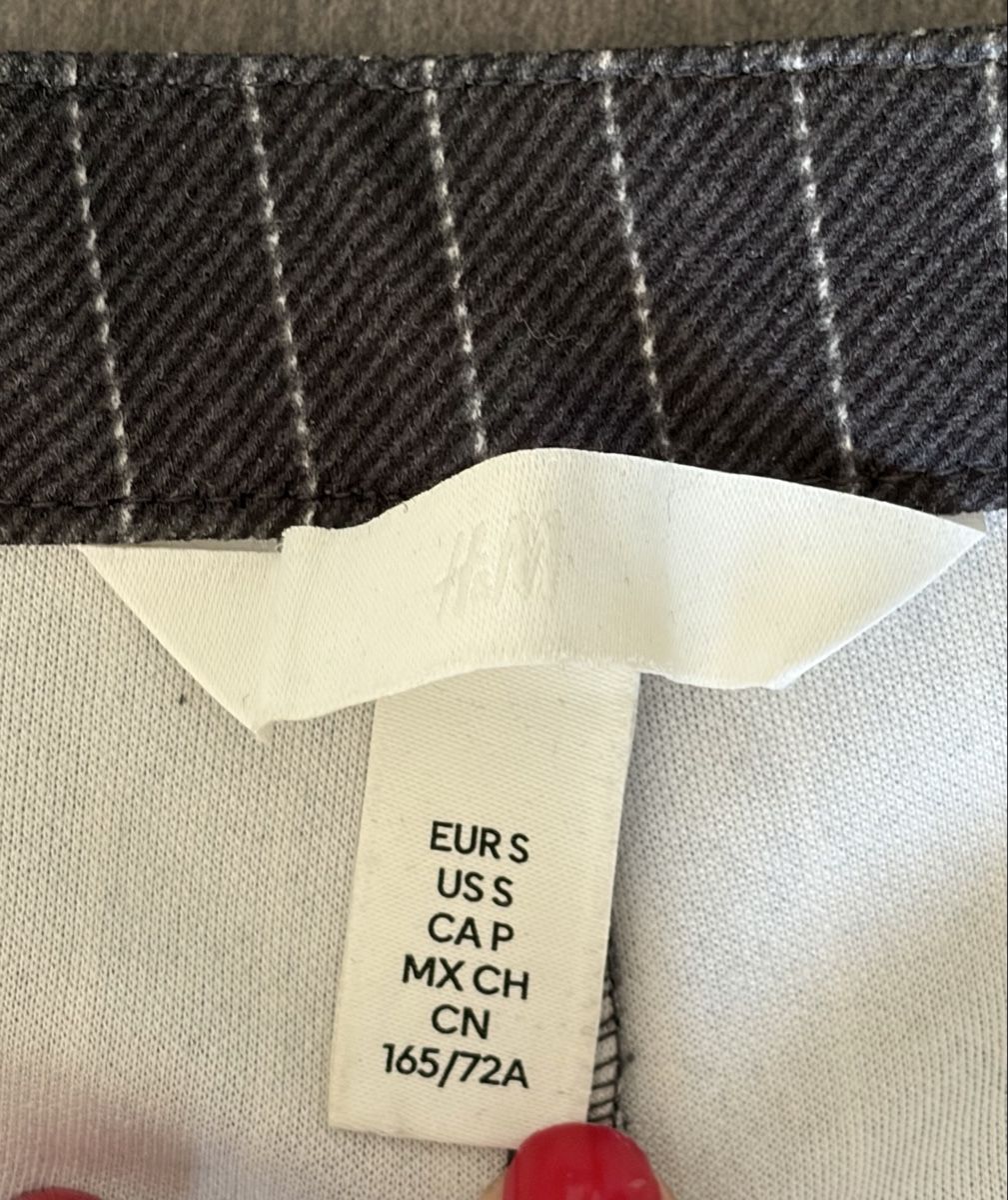 H&M Hosen: H&M Hosen Grösse S – Gebraucht aus Wängi von rose259 3