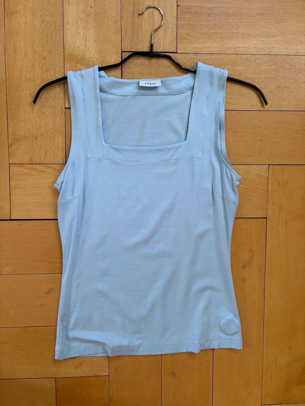 Akris Top: Akris Top,neu, Gr.36-38,cool,Modal, Np.:320.-.- – Nuovo (secondo la descrizione) da St.Gallen venduto da shiwi12 9