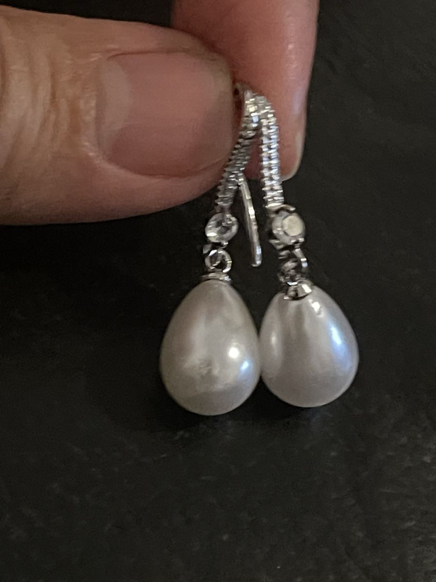 Orecchini pendenti & Orecchini a lobo: Boucles d'oreilles perles nacrées blanches 3 cm neuves – Nuovo (secondo la descrizione) da Kloten venduto da Vermicelles 3