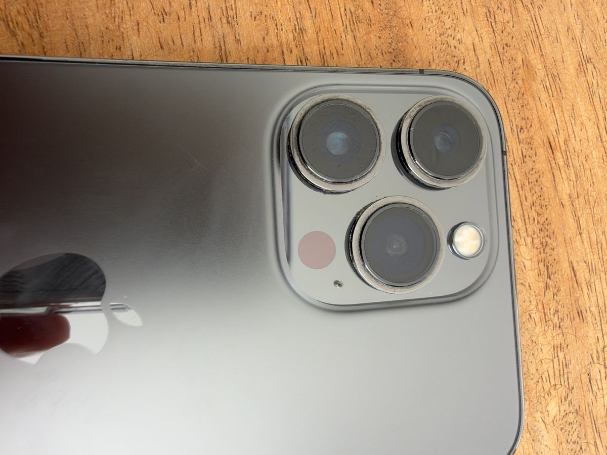 Apple Portables: Apple iPhone 13 Pro graphit mit OVP gebraucht – D'occasion à Emmen par Mark_James 4