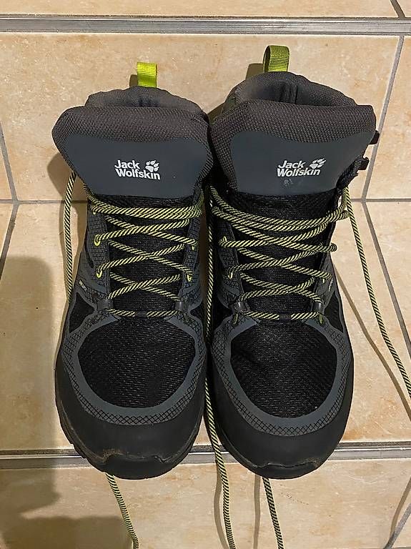 Jack Wolfskin Scarpe da uomo: Scarponi Jack Wolfskin misura 42 – Usato da Odogno venduto da fly_7j8c