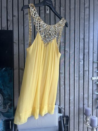 Partykleid Gr. 36 von BcBg