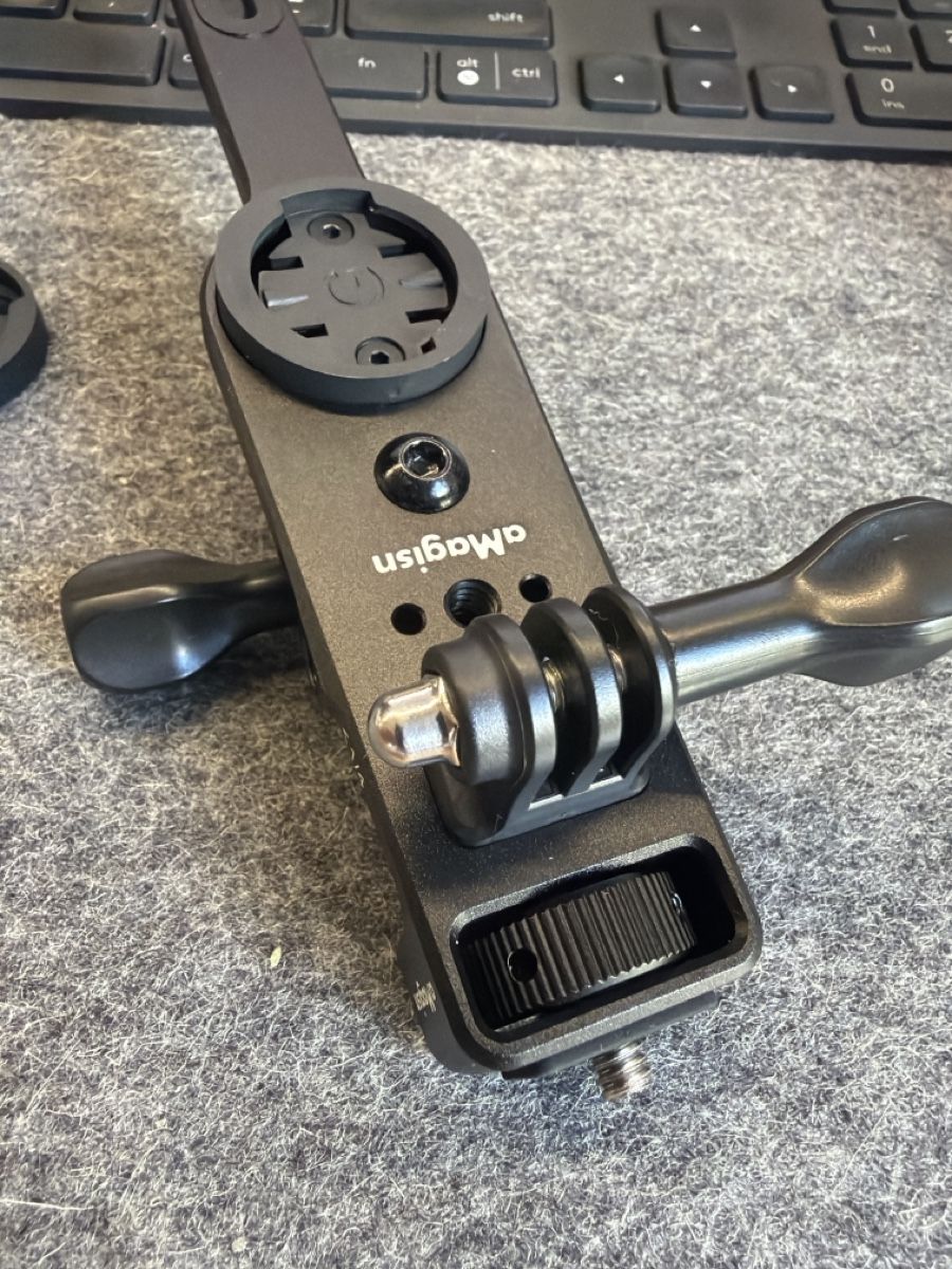 Insta360 Action Cam: Insta 360 camera bike mount – Nuovo (secondo la descrizione) da Mont-sur-Lausanne venduto da sashwindow 2