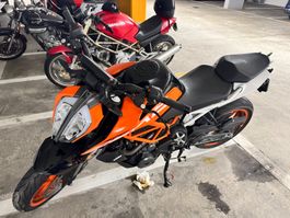 KTM Duke 390 2019 Umfall