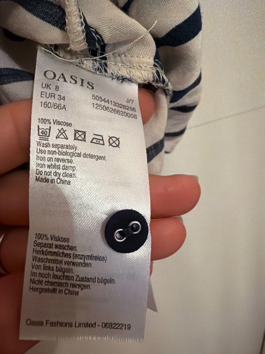 Camicette: Shirtbluse von OASIS in Grösse 34 – Usato da Schmitten FR venduto da Puschi2012 3