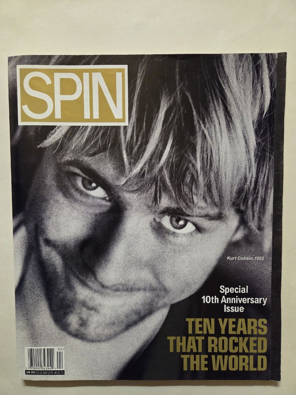 Riviste & Magazine: SPIN magazine 1995 KURT COBAIN Cover Nirvana – Usato da Zürich venduto da Comixbazaar