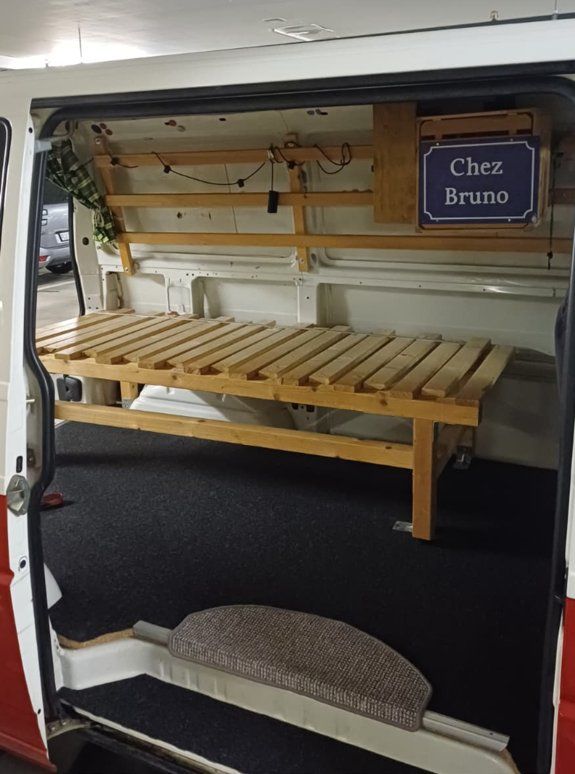 Camping Fahrzeuge: VW-Bus T4 – Gebraucht aus LUZERN von LOCITO-AMI 2