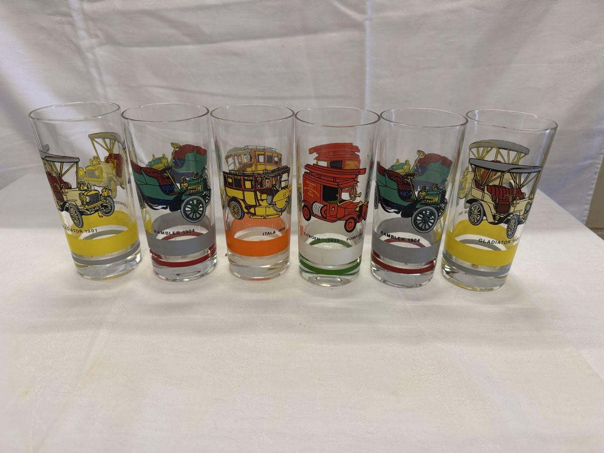 Bicchieri: Vintage-Trinkgläser mit Oldtimer-Motiven. – Usato da Gränichen venduto da onkel_xxl