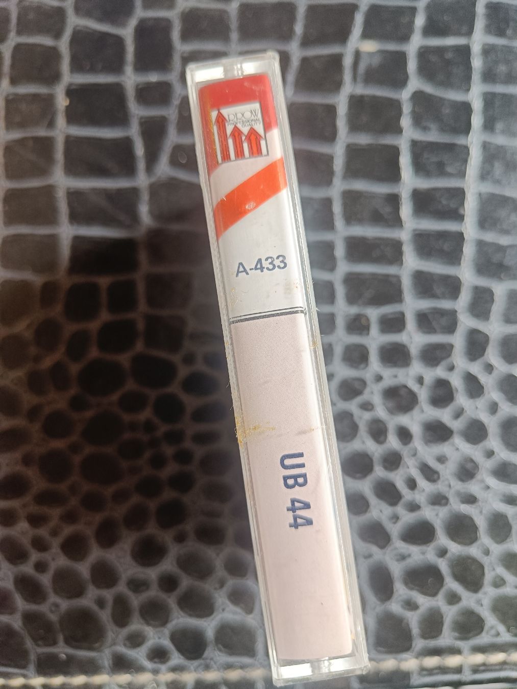 Cassettes audio: Cassette UB 44  – D'occasion à Herdern par lau_kx2b 2