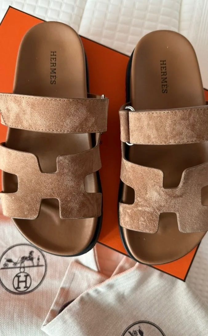 Hermès Damenschuhe: Hermes Chypre Sandalen, Gr. 36, beige – Neu (gemäss Beschreibung) aus Triesen von dardaleni 2