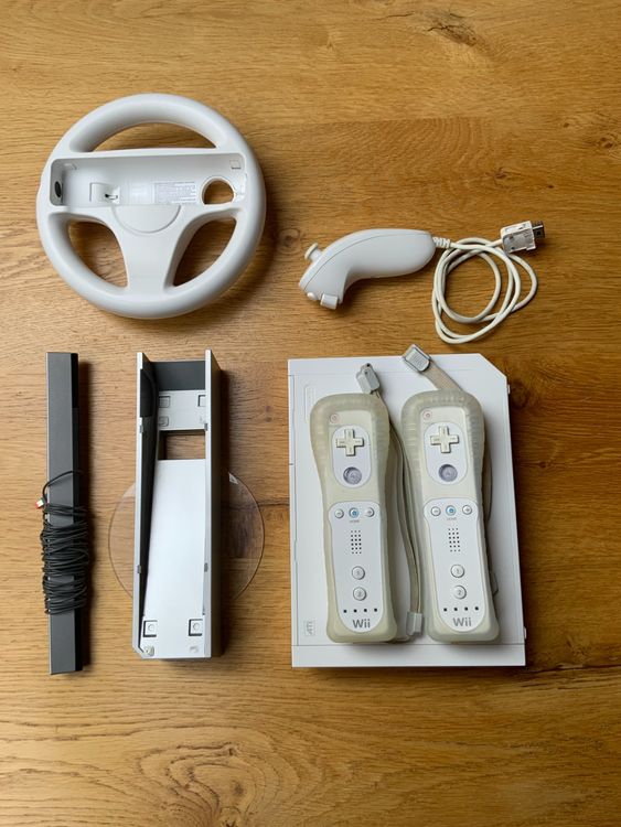 Wii Konsole inkl. Spiele und Zubehör 1
